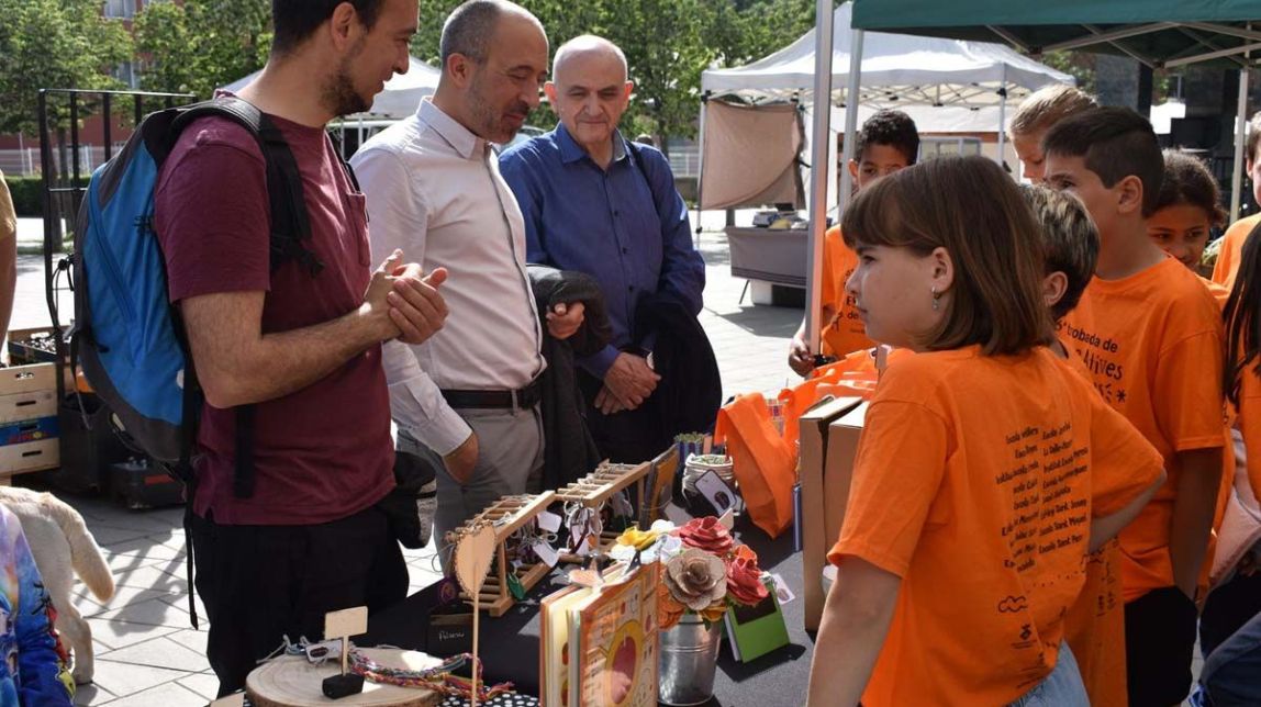 Imatge d'arxiu del projecte CuEmE de cooperatives escolars
                                                                             |
                                AjM - |
                                AjM
