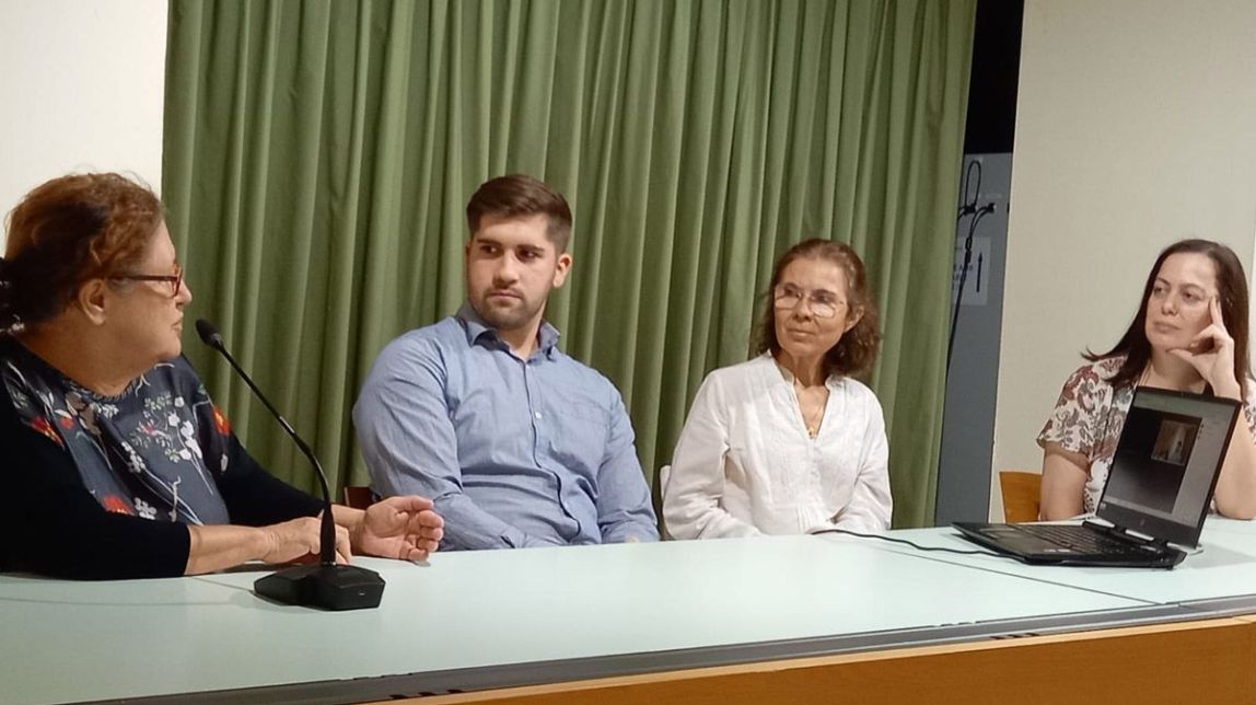 Dissabte se celebrarà una taula rodona a Manresa amb diferents confessions religioses
                                                                             |
                                Xarxa - |
                                Xarxa