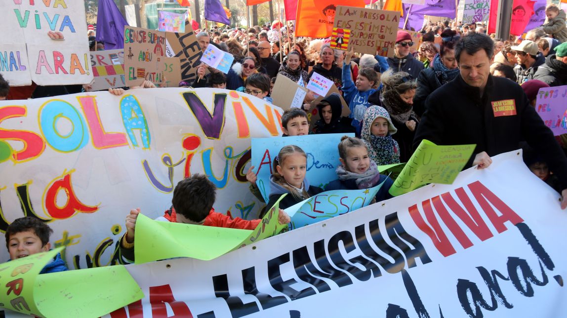 Alumnes i famílies de la Bressola es manifesten a Perpinyà
                                                                             |
                                Cedida - |
                                Cedida