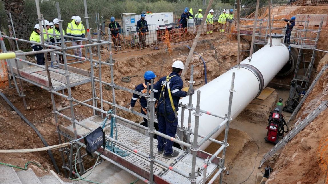 Treballs de l'equip del CAT a l'Ampolla.
                                                                             |
                                Cedida - |
                                Cedida