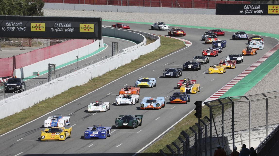 Cotxes clàssics en una de les proves al Circuit
                                                                             |
                                Circuit de Barcelona-Catalunya - |
                                Circuit de Barcelona-Catalunya