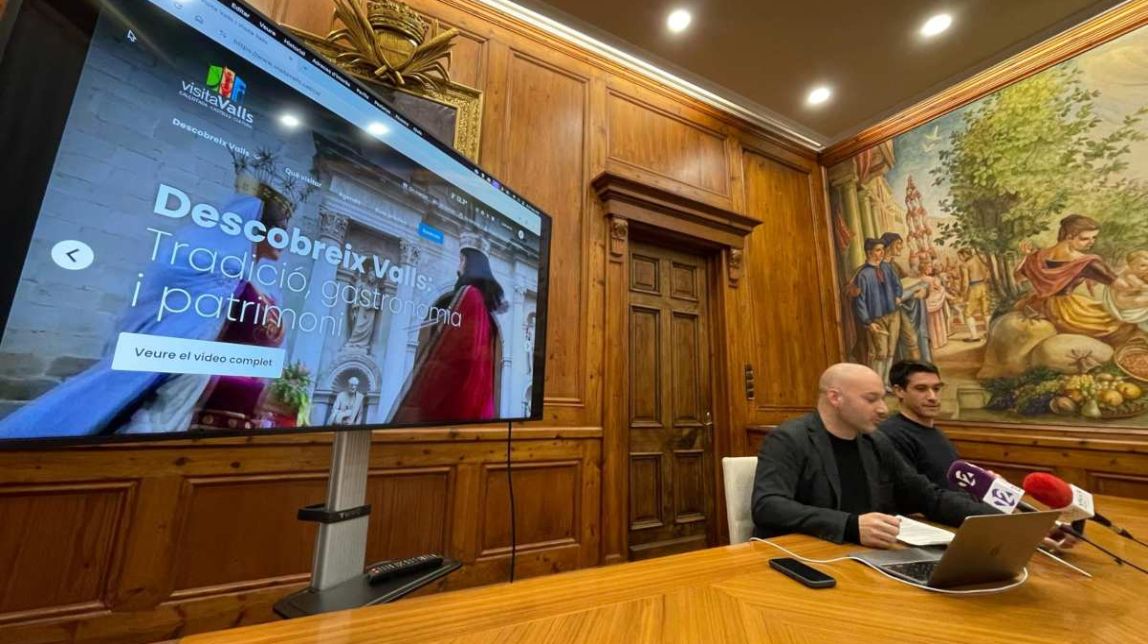 Imatge de la roda de premsa de presentació de la nova web
                                                                             |
                                Albert Oliva - |
                                Albert Oliva