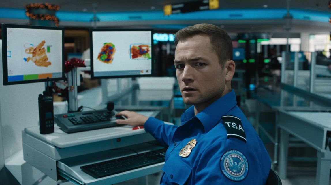 Taron Egerton, en el film Carry On
                                                                             |
                                Netflix - |
                                Netflix