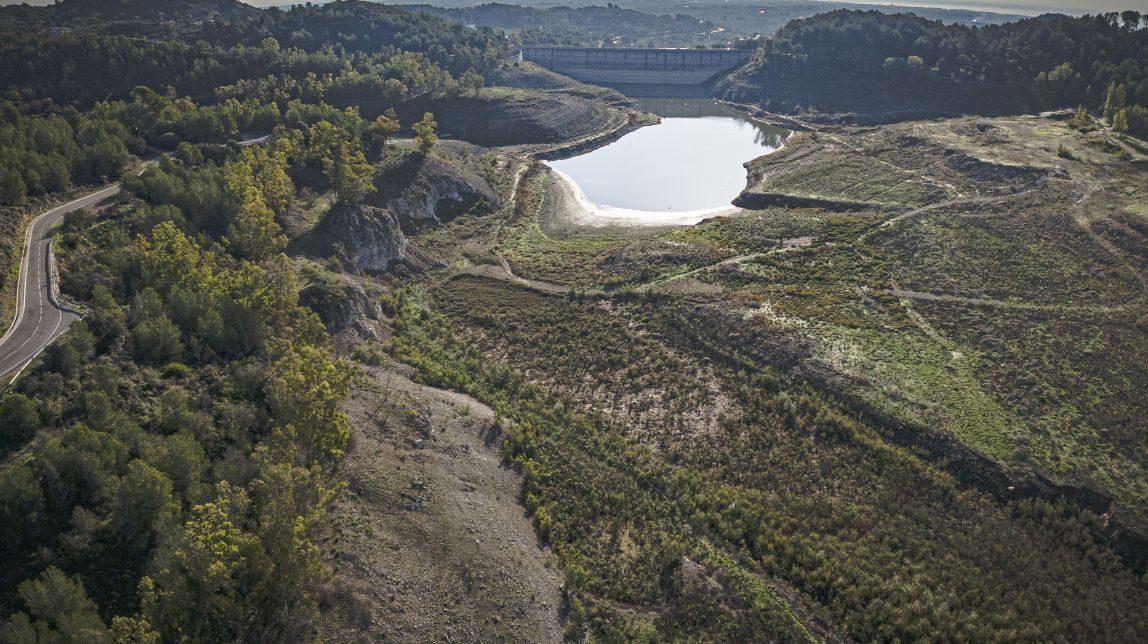 L'embassament de Riudecanyes, pràcticament buit per la sequera
                                                                             |
                                Nació - |
                                Nació