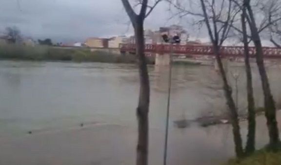 El riu Ebre, al seu pas per Tortosa.
                                                                             |
                                Eloi Coso - |
                                Eloi Coso