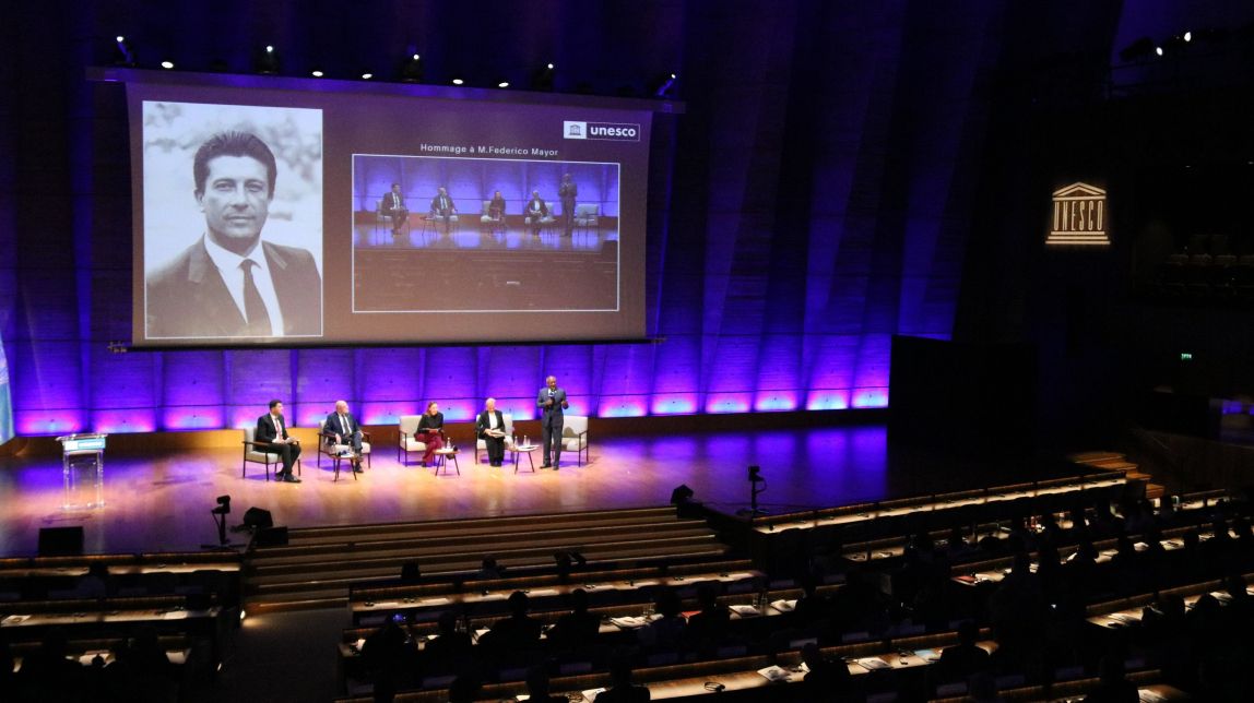 Acte d'homenatge pòstum a l'exdirector general de la Unesco.
                                                                             |
                                ACN (Natàlia Segura) - |
                                ACN (Natàlia Segura)