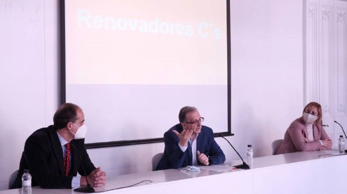 Els crítics de Ciutadans reclamen la «substitució» de Carrizosa 