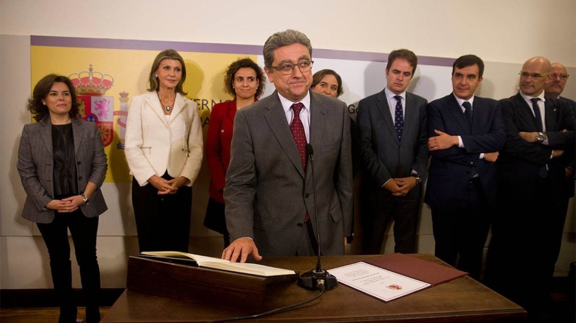 Millo jura cridant al diàleg i al «compliment exigent de la llei»