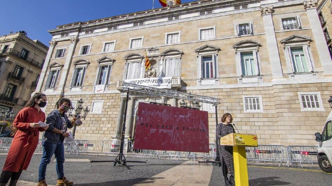 La CUP desafia Junts i ERC a establir una renda bàsica universal per combatre la pobresa estructural