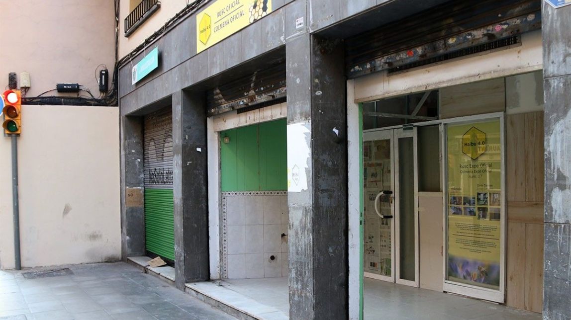 Precinten les obres dels pisos rusc de Barcelona