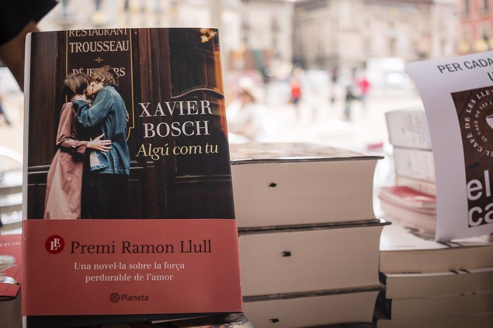 «Algú com tu» de Xavier Bosch, el llibre més venut de Sant Jordi
