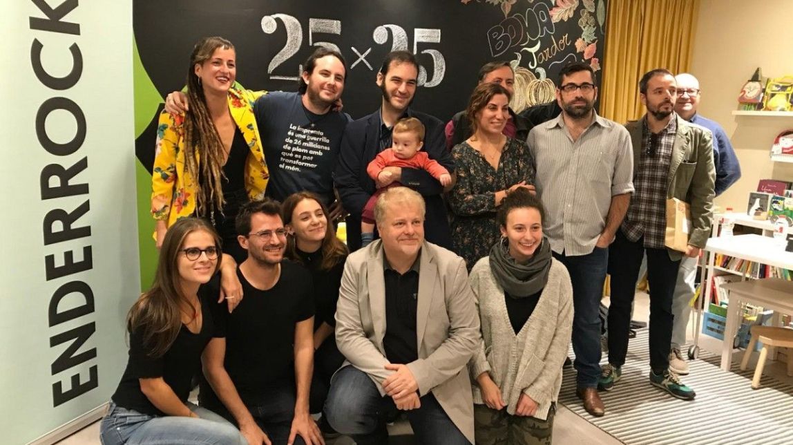 «Enderrock» celebra 25 anys amb 25 concerts en 15 llibreries