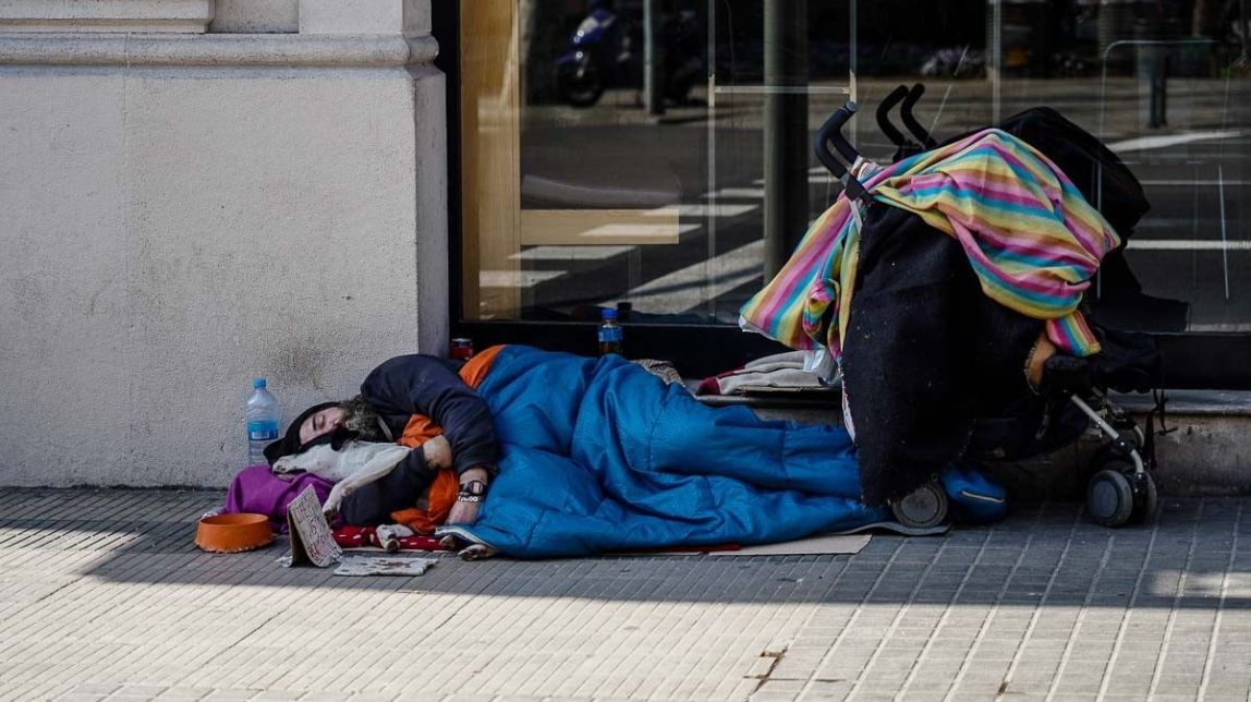 Arrels atén més de 2.600 persones sense llar a Barcelona durant el 2020