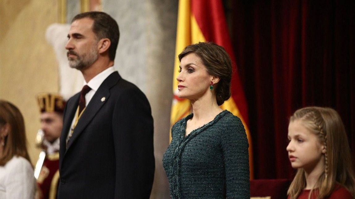 El Parlament demana l'abolició de la monarquia