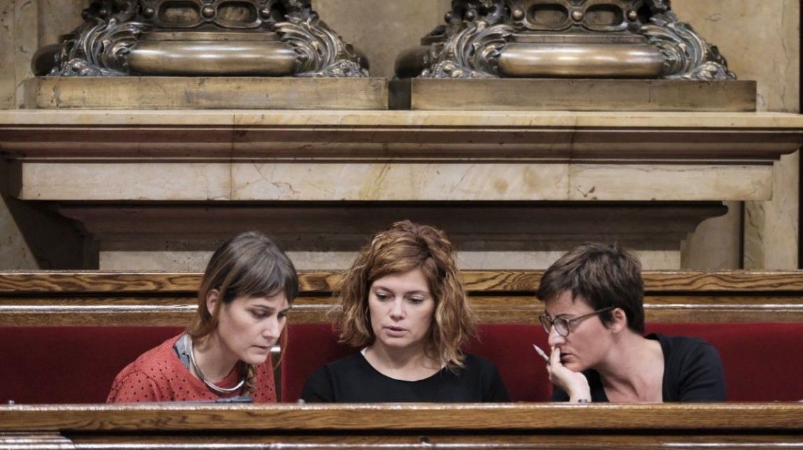 Un sector dels comuns critica el gest de reprovar Felip VI i titlla el partit de «CUP desnatada»