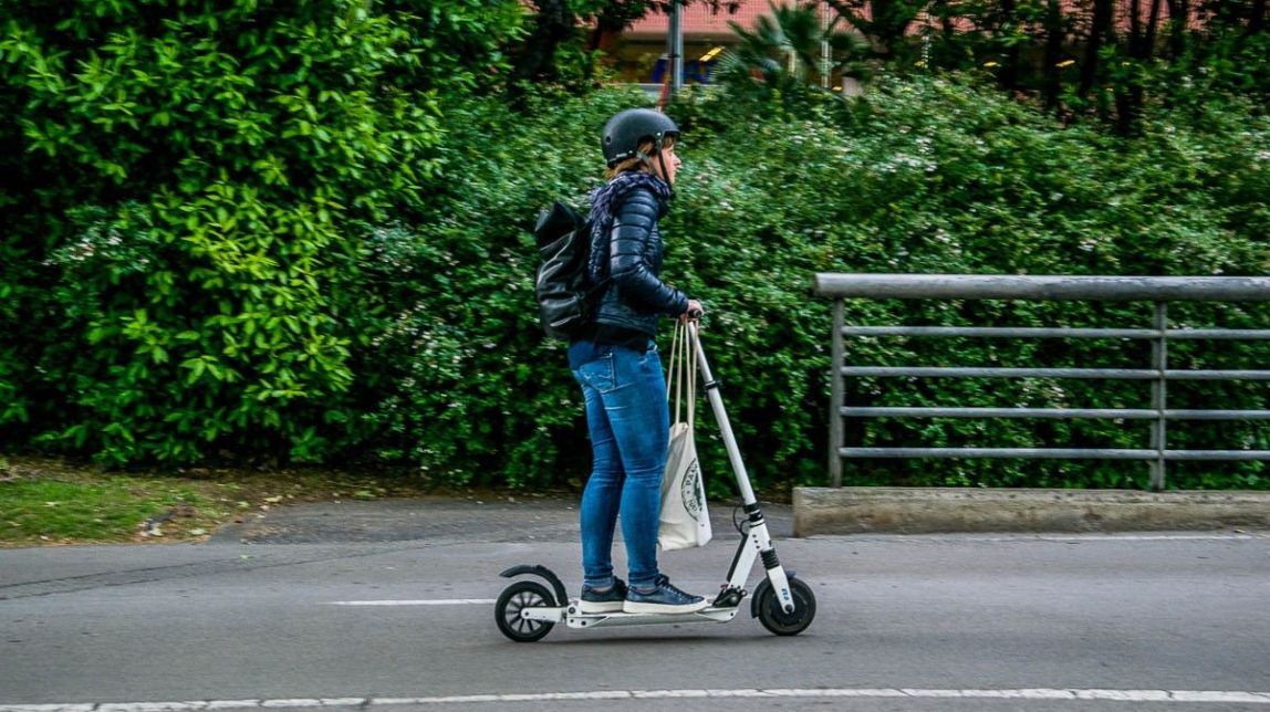 ​L'Àrea Metropolitana de Barcelona aposta perquè els patinets elèctrics circulin pel carril bici