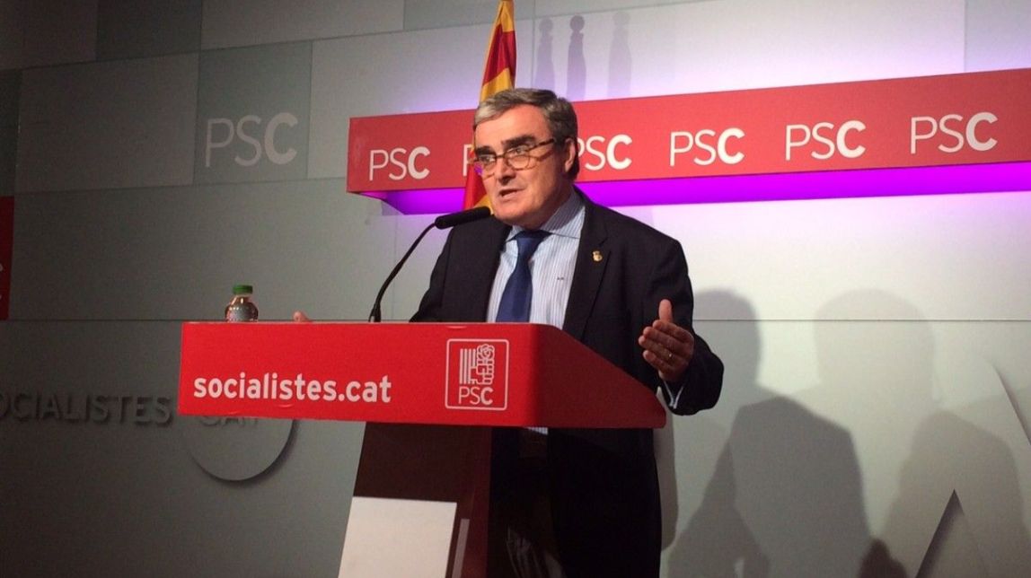 El PSC dóna suport incondicional a Sánchez per convocar el congrés del PSOE
