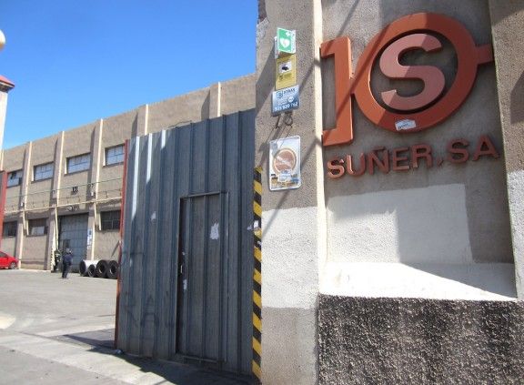Accés a la planta de Suñer SA de Sabadell.
                                                                             |
                                                                    Norma Vidal - |
                                                                    