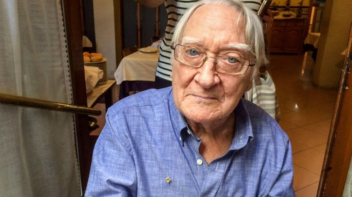Màrius Sampere: «Jo visc en la poesia»