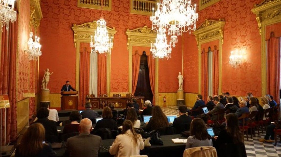 Les cambres reclamen a Junts i ERC l'aprovació de la seva llei abans que s'esgoti la legislatura