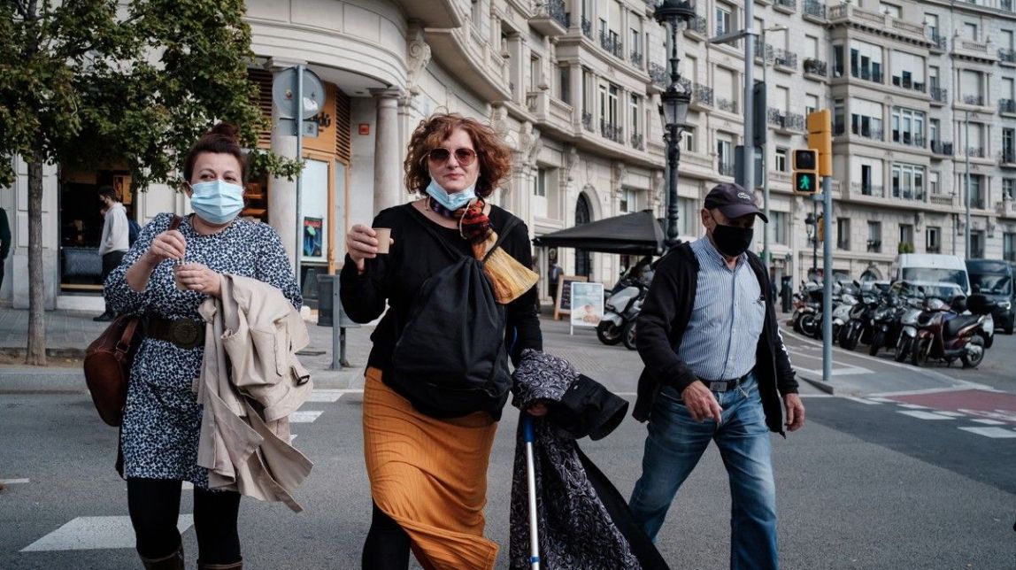 El tancament de bars i les crides al teletreball han reduït menys d'un 7% la mobilitat