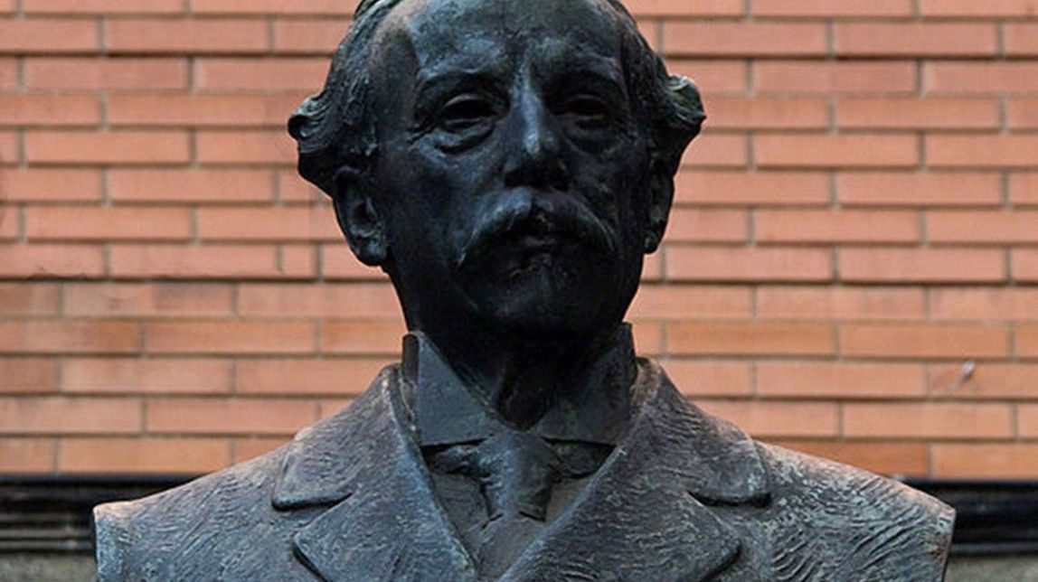 L'Ajuntament de Barcelona denunciarà el robatori del bust de l'escriptor Narcís Oller