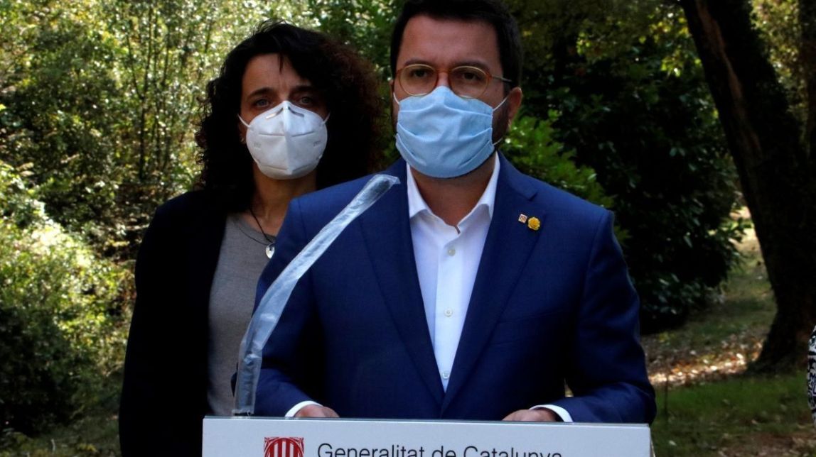 Aragonès assegura que no els «tremolarà la mà» si s'han de prendre mesures més restrictives 