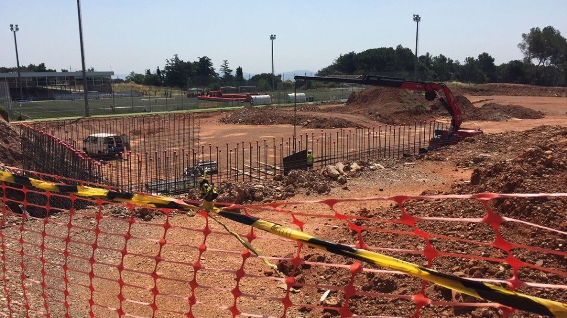 Obres del nou camp d'hoquei municipal de Matadepera 
                                                                             |
                                Anna Mira - |
                                Anna Mira