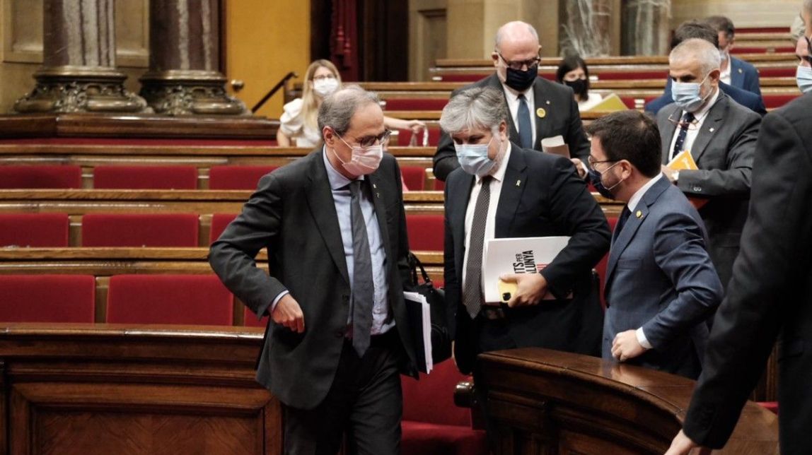 El càlcul electoral i l'interinatge bloquegen la renovació d'un centenar de càrrecs institucionals