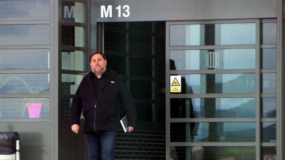 El TC rebutja deixar en suspens la sentència de l'1-O per a Junqueras i Romeva