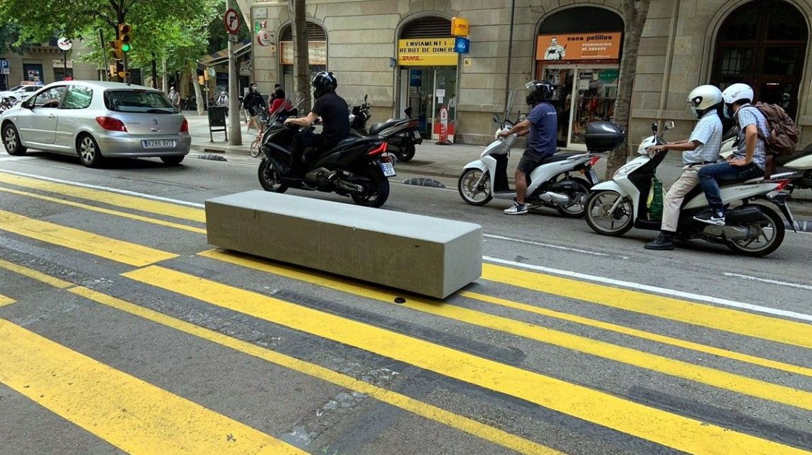 Patronal i comerciants rebutgen el pla de mobilitat de Colau