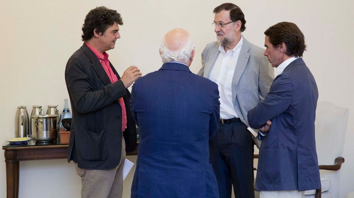 El xoc entre Rajoy i Aznar 
arriba al nucli dur del PP