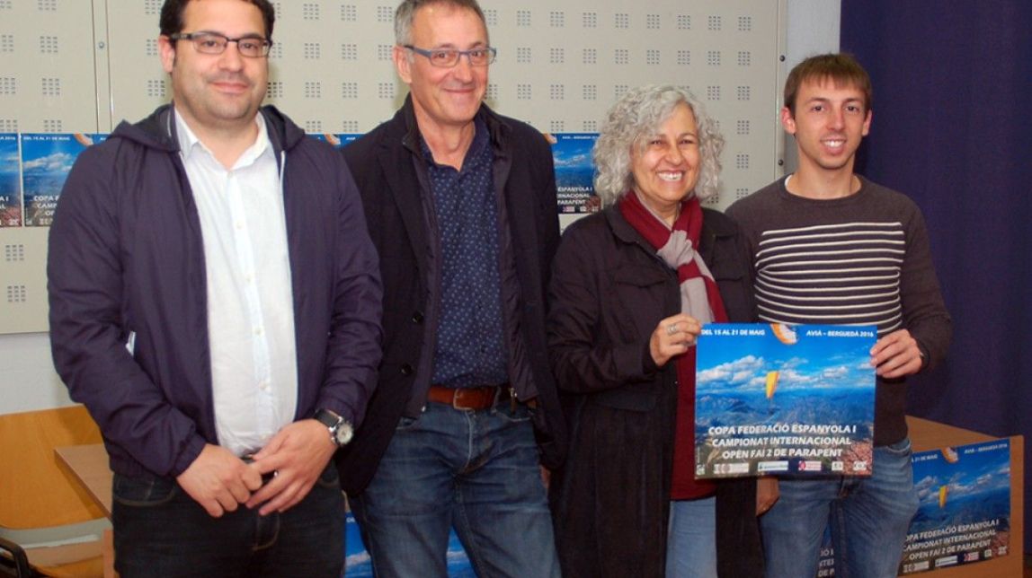 Més de 100 parapents sobrevolaran el Berguedà