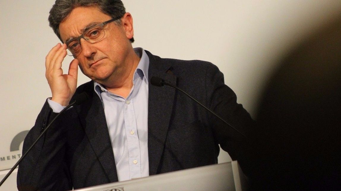 ​El PP insta la mesa del Parlament a dimitir si no resol sobre la moció de la CUP