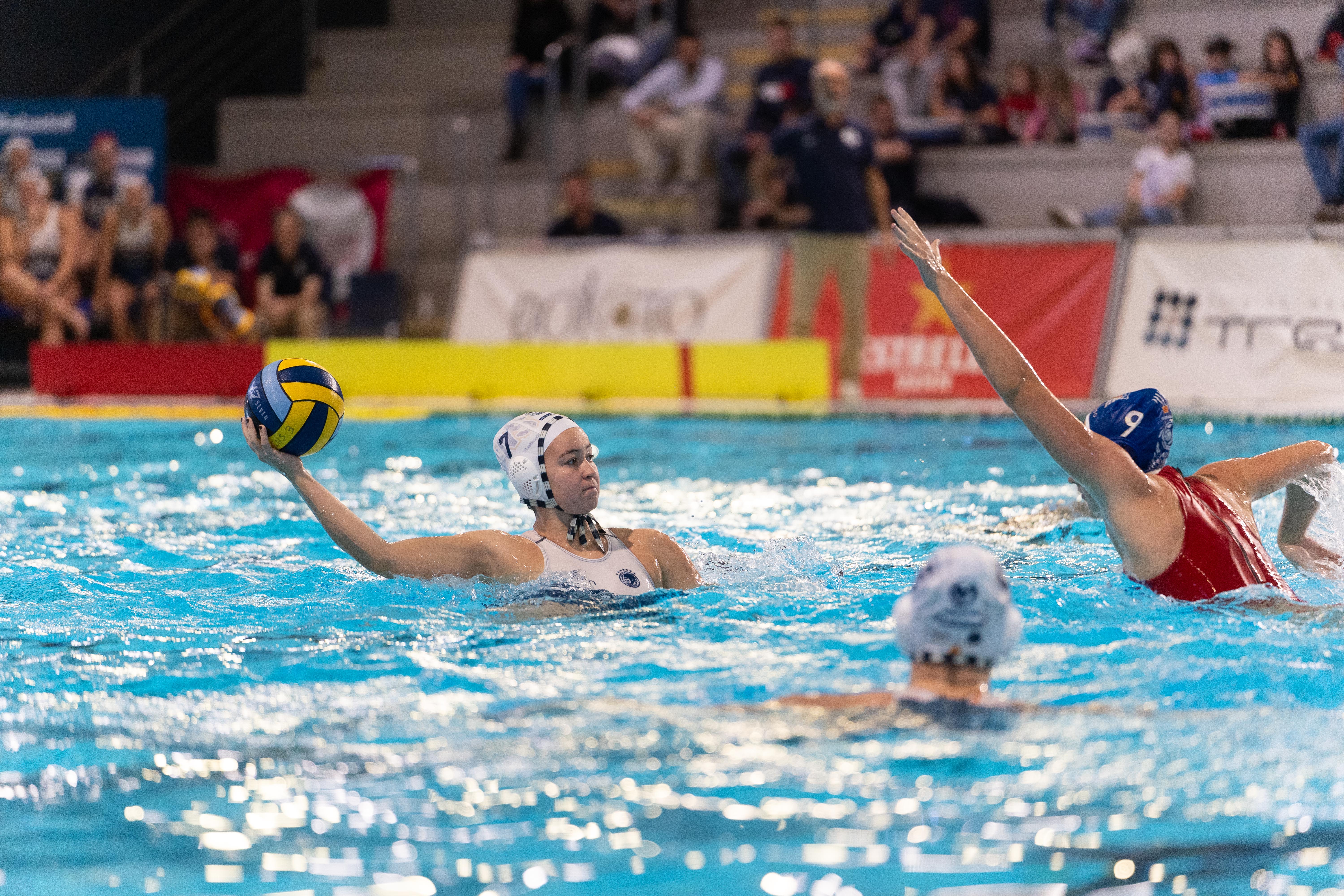 L'Astralpool guanya en l'intercanvi de cops i es classifica per a les semifinals de Copa