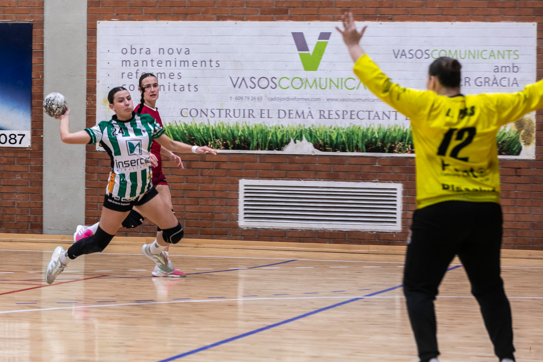 L'OAR femení guanya i es classifica vitualment per a les fases d'ascens