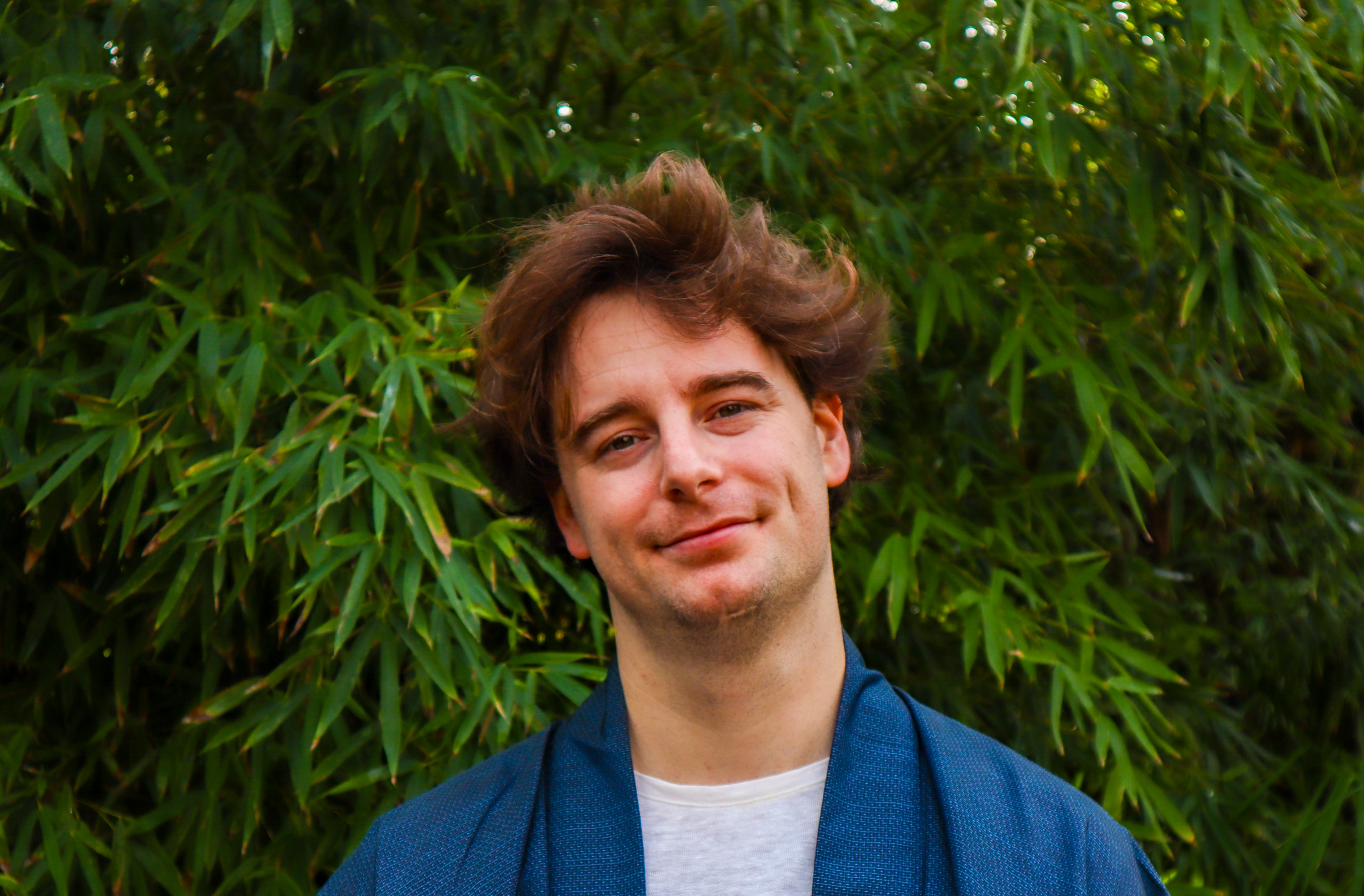 El vent furiós de nit que inspira el pianista empordanès Linus Montolio