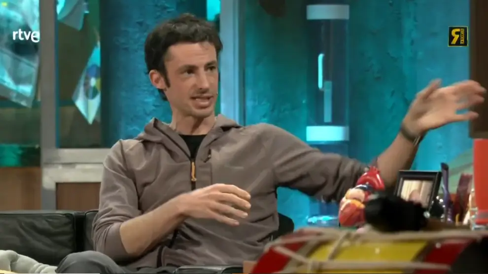 Kilian Jornet sorprèn David Broncano amb els seus reptes extrems: 
