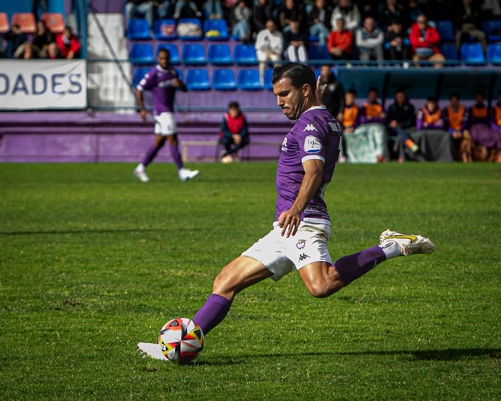 Tarda frenètica al CE Sabadell: Sergi Segura, tercer reforç del dia