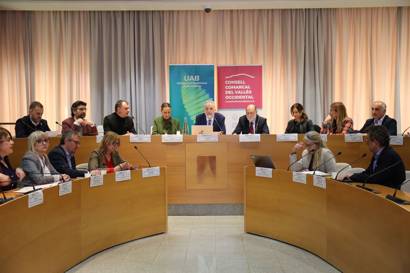 Objectiu: accés a la universitat per a tota la població