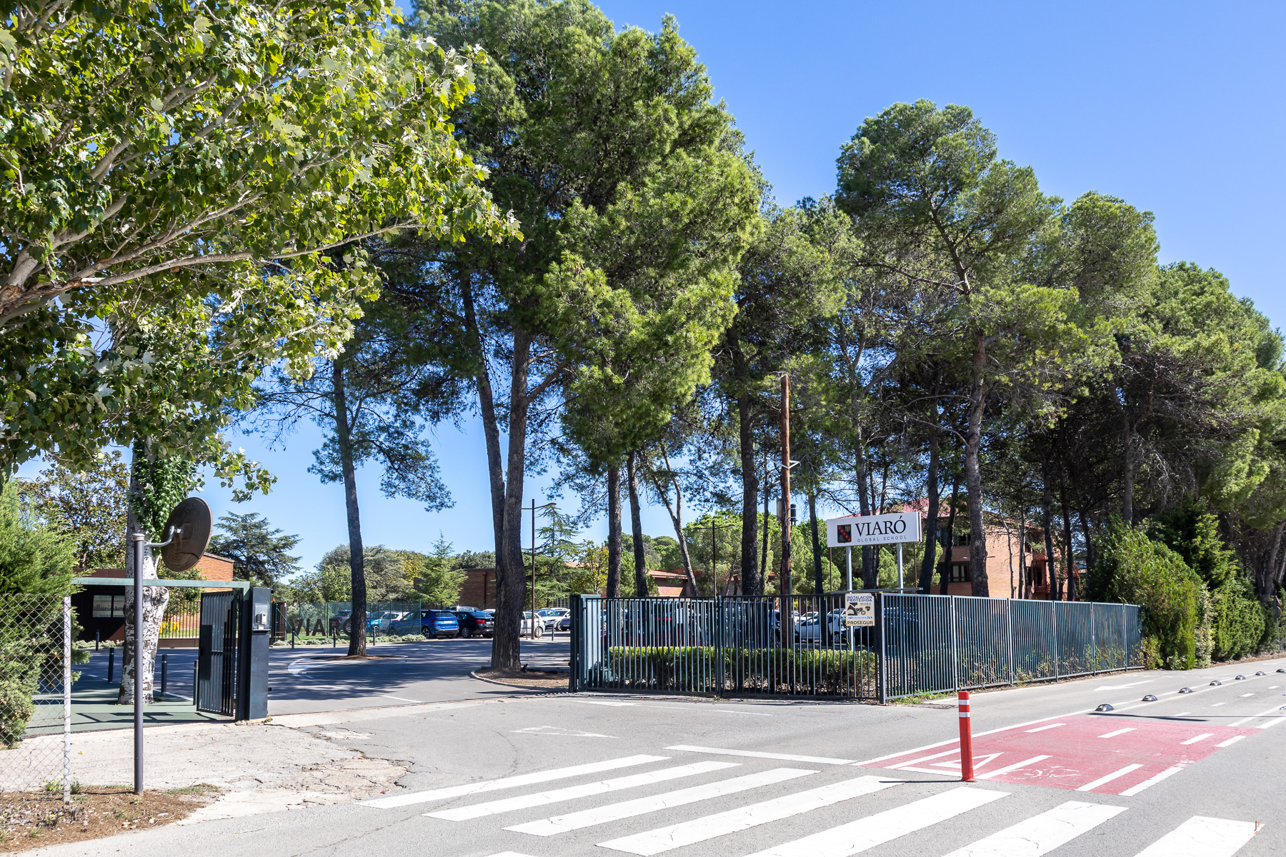Denuncien un professor del Col·legi Viaró de Sant Cugat per presumptes abusos sexuals