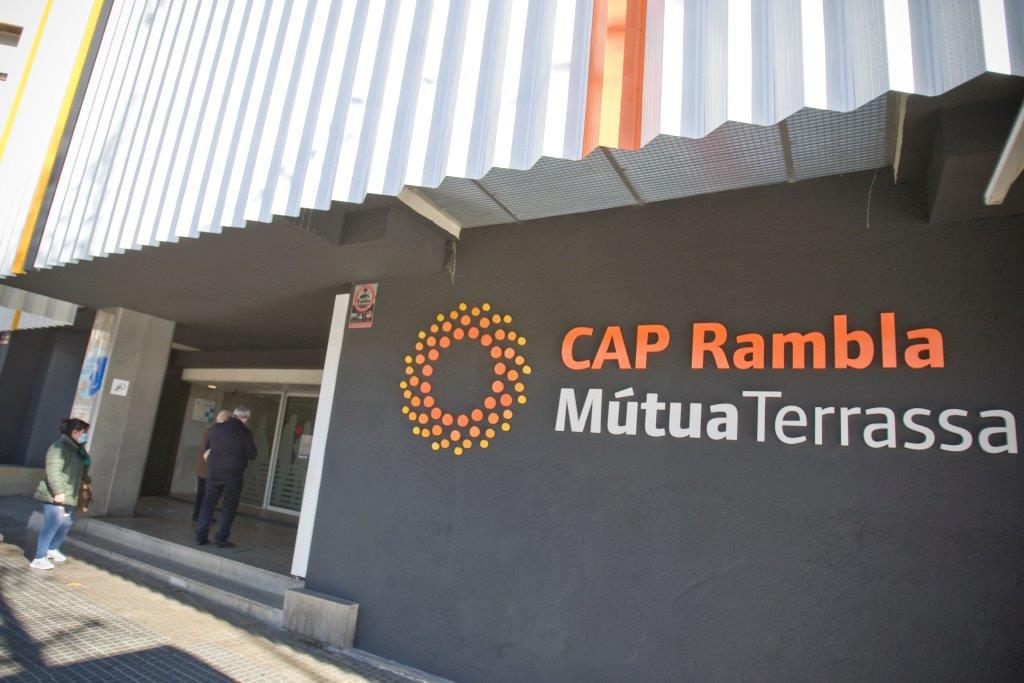 Mútua trasllada l'atenció Covid i la vacunació