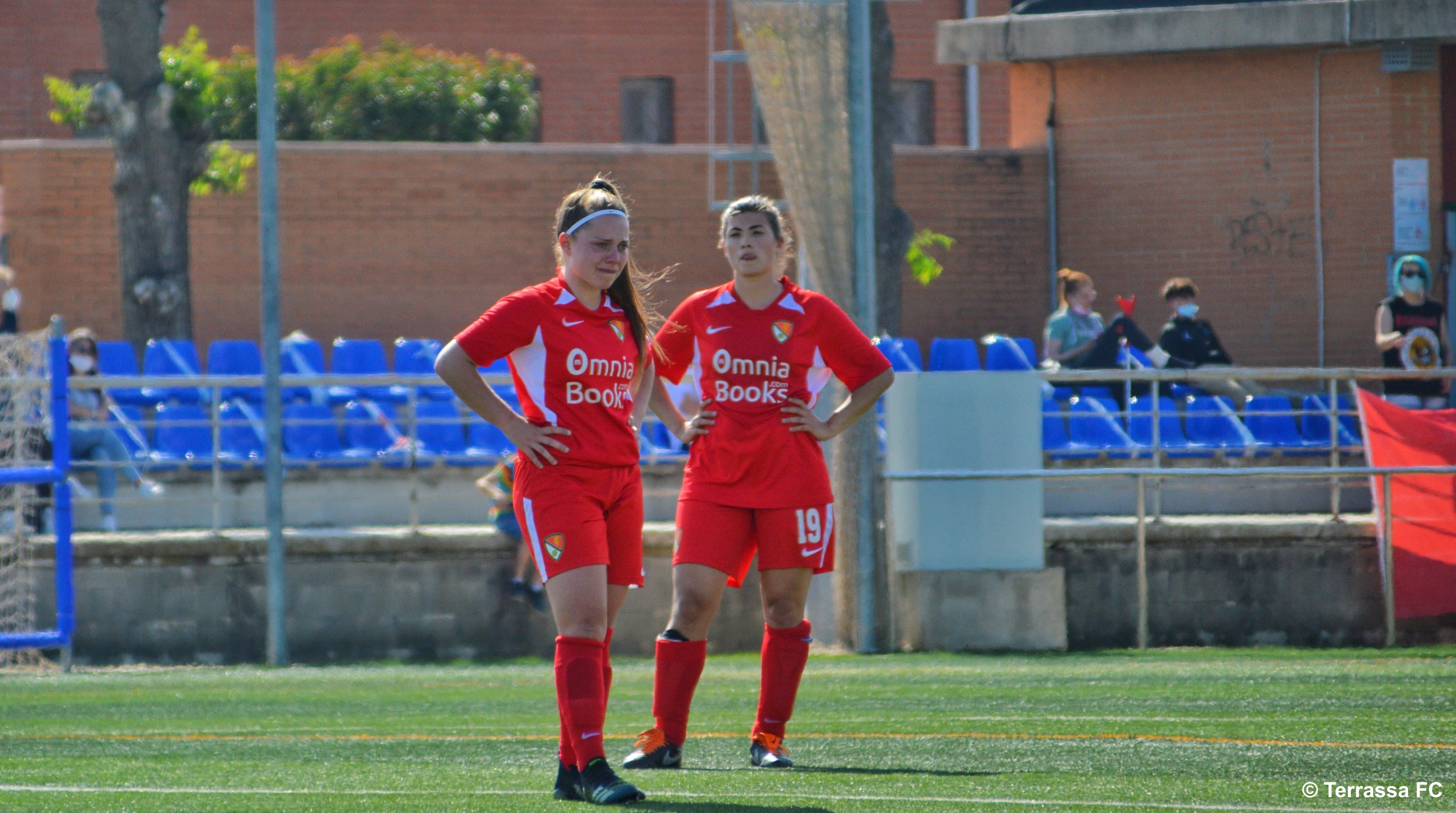 Golejada d'un Terrassa femení gairebé descendit