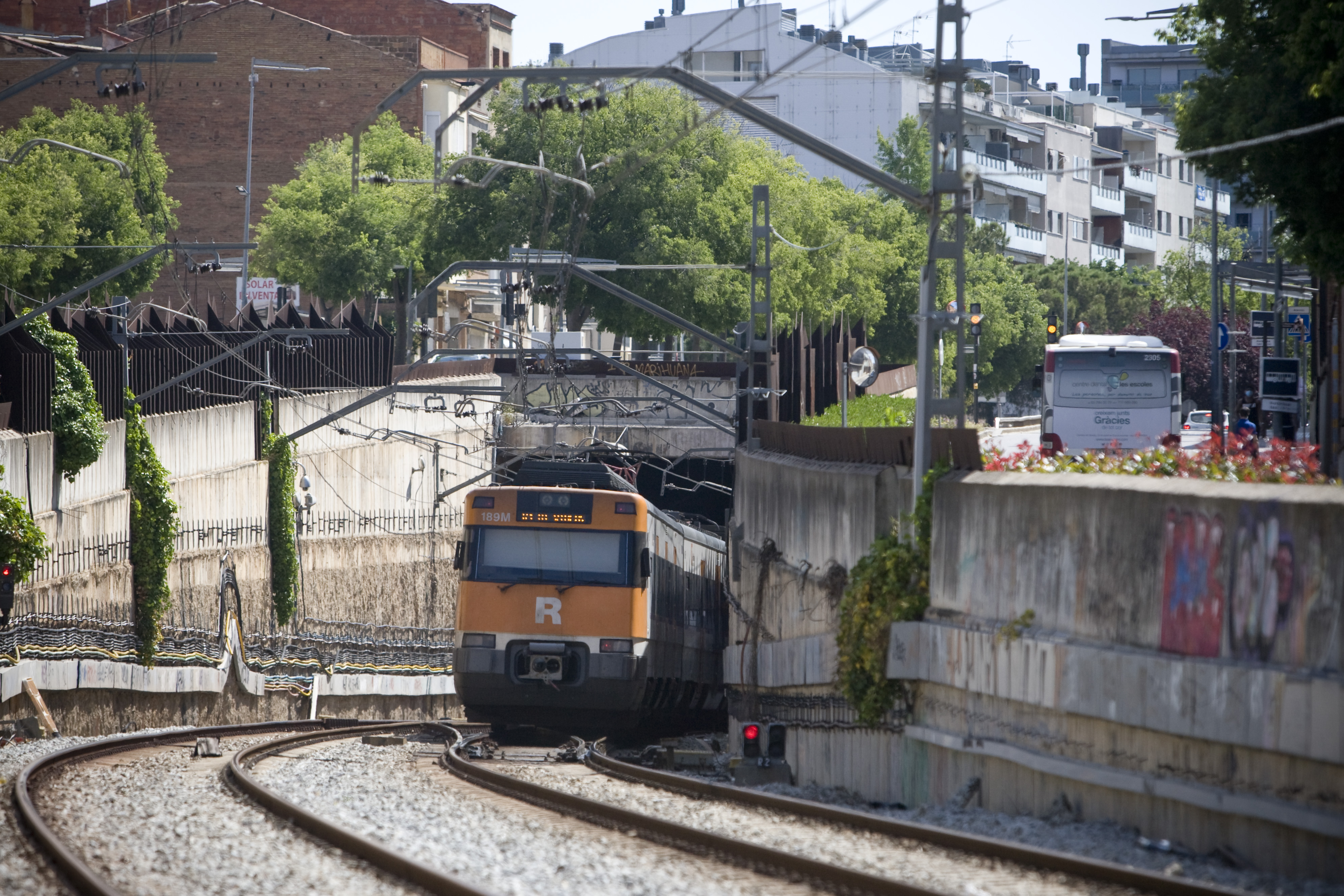 Retards de més de 30 minuts a l'R4