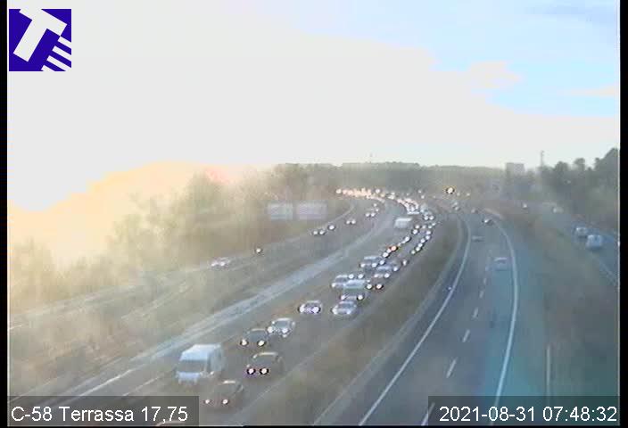 Trànsit dens a la C-58 i a la carretera de Martorell