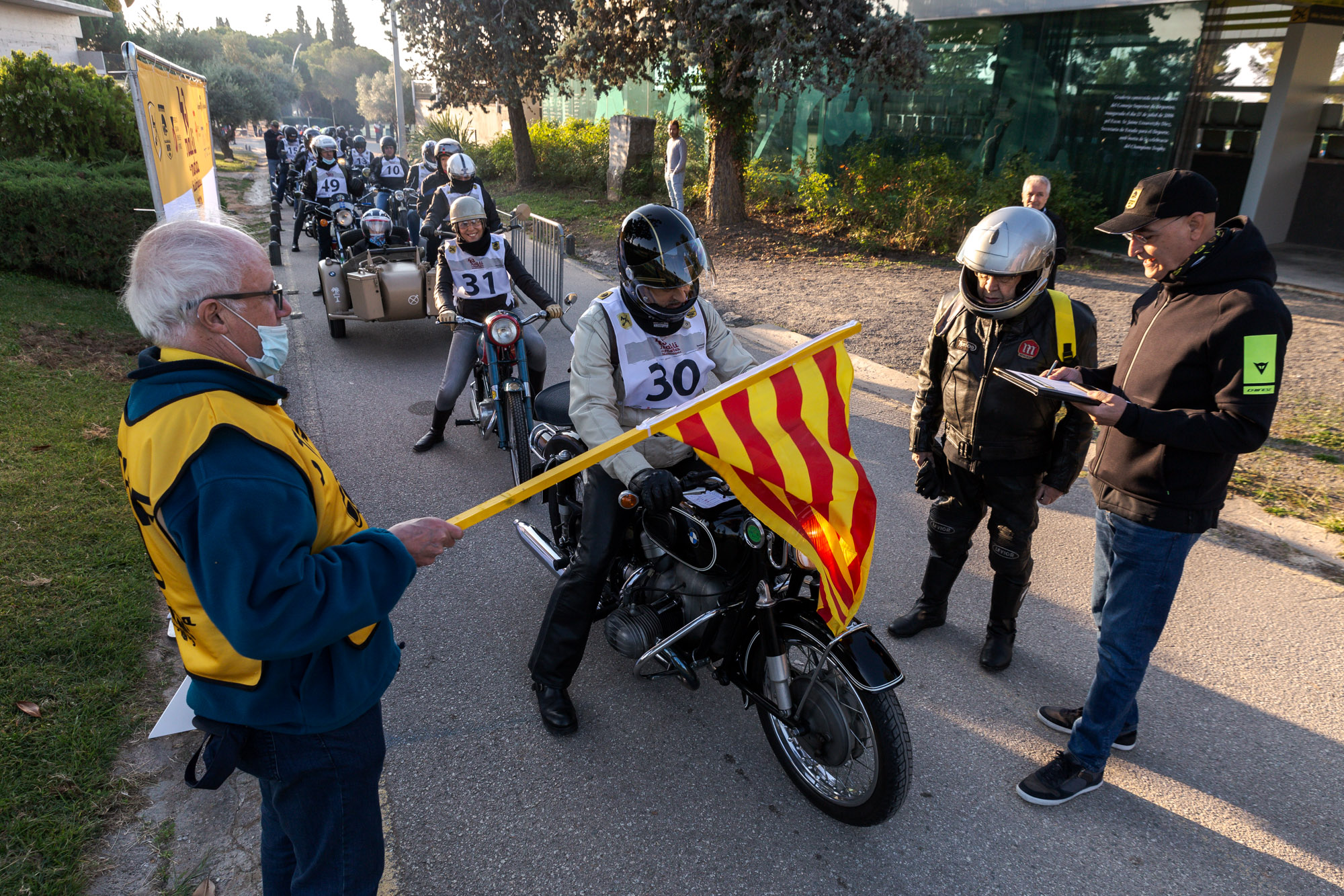 Ricard Coma i Joan Besares guanyen el Rally de Motos Històriques