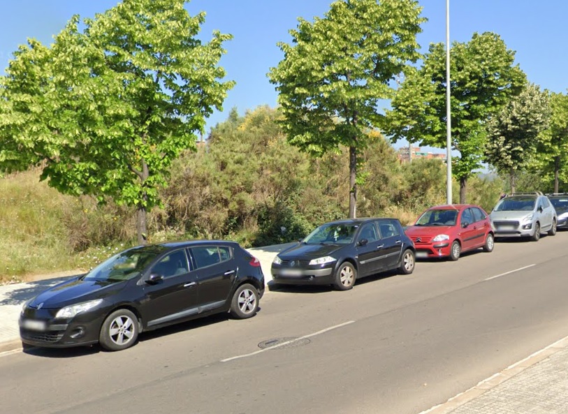 Noves places d'aparcament a Can Jofresa