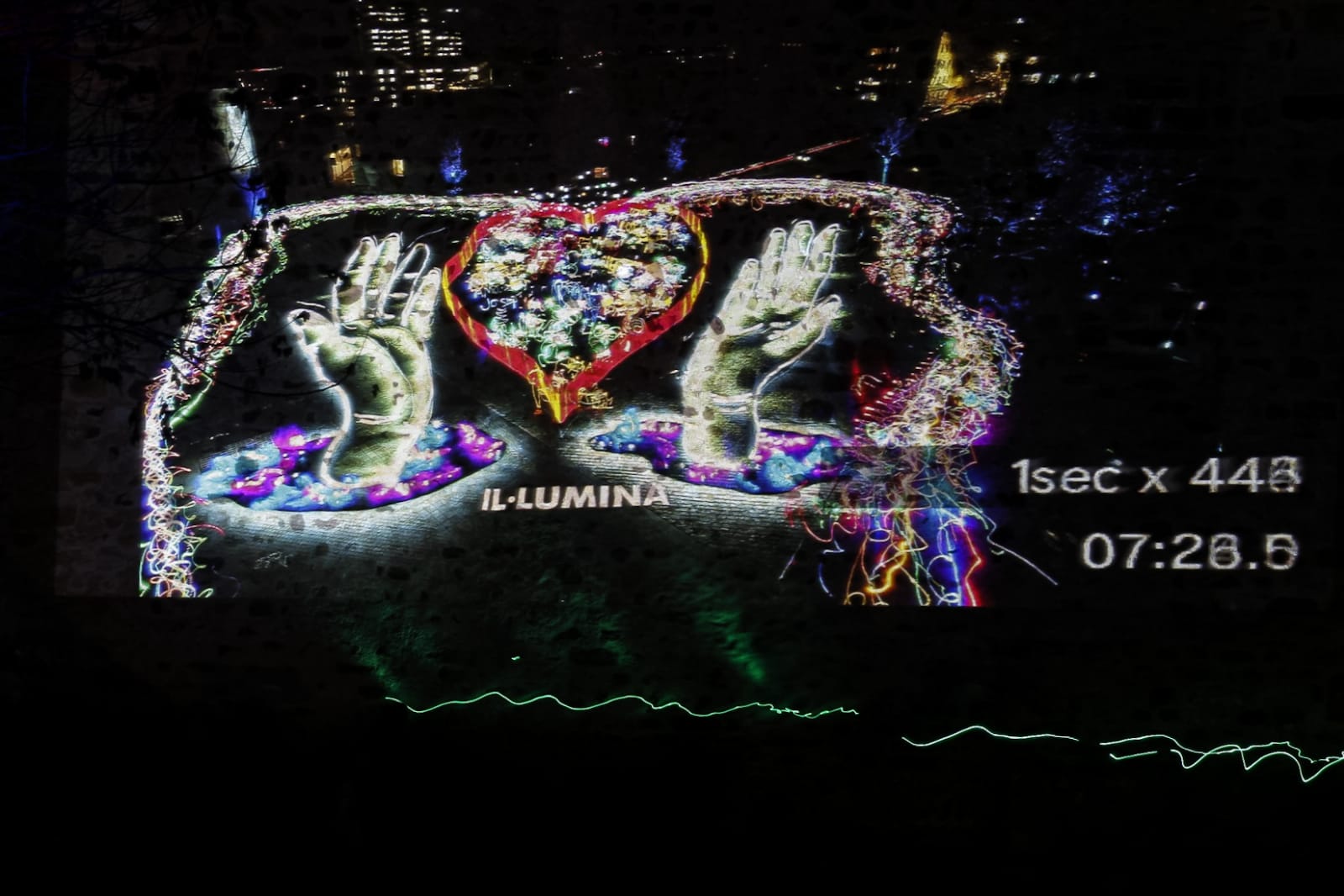 Terrassa es pinta de llums de colors