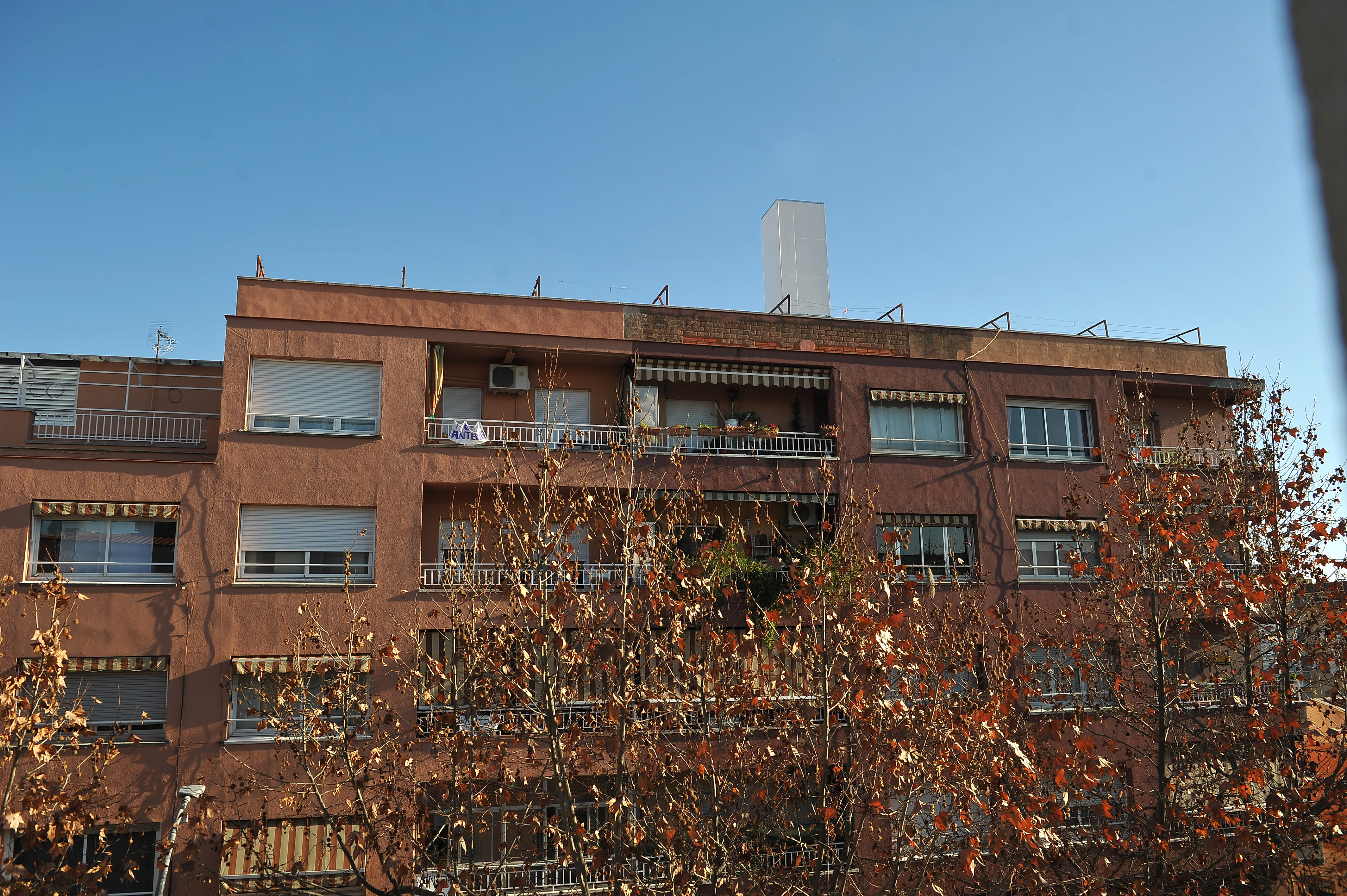 La rebel·lió veïnal a Terrassa atura l'antena de les Arenes