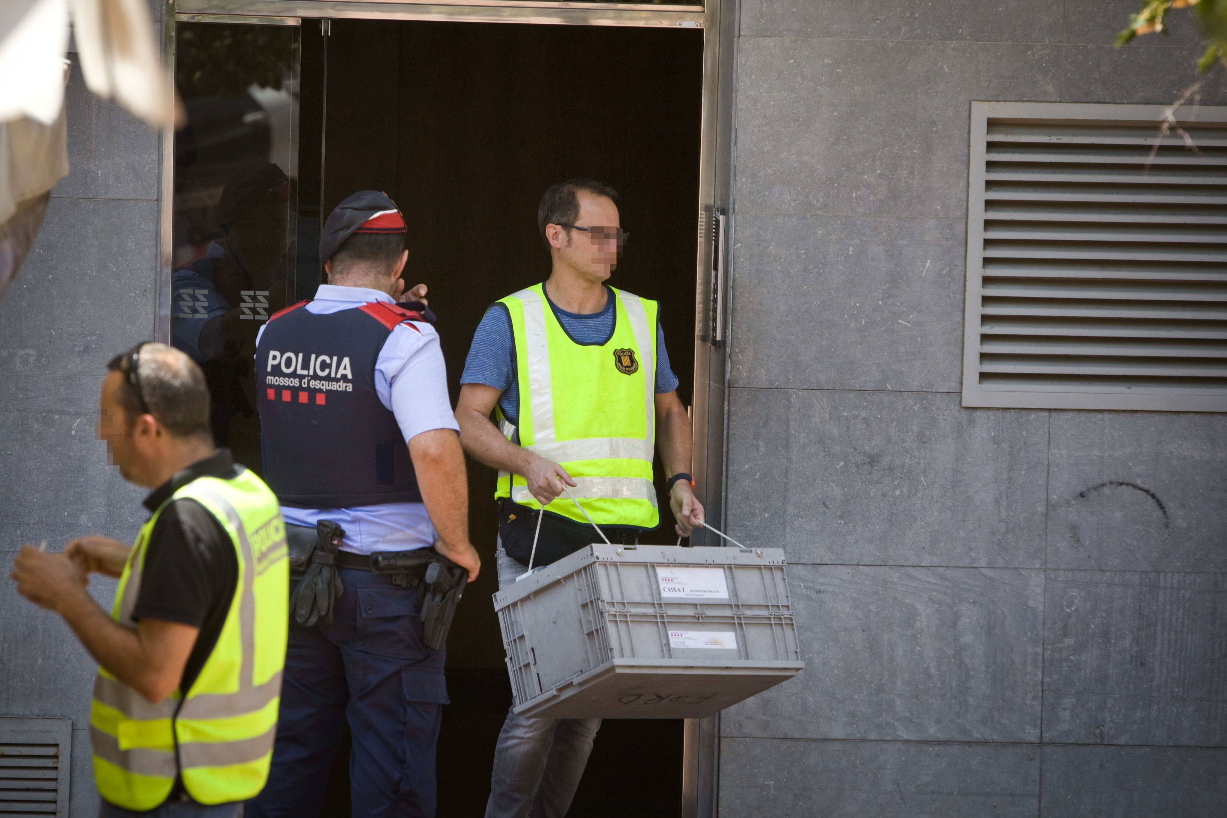 L'home que va matar la dona a Terrassa va usar dos ganivets